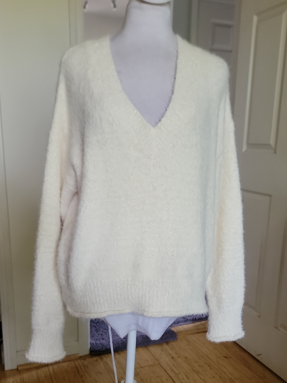 Elegant Cream V-Neck Women's Sweater